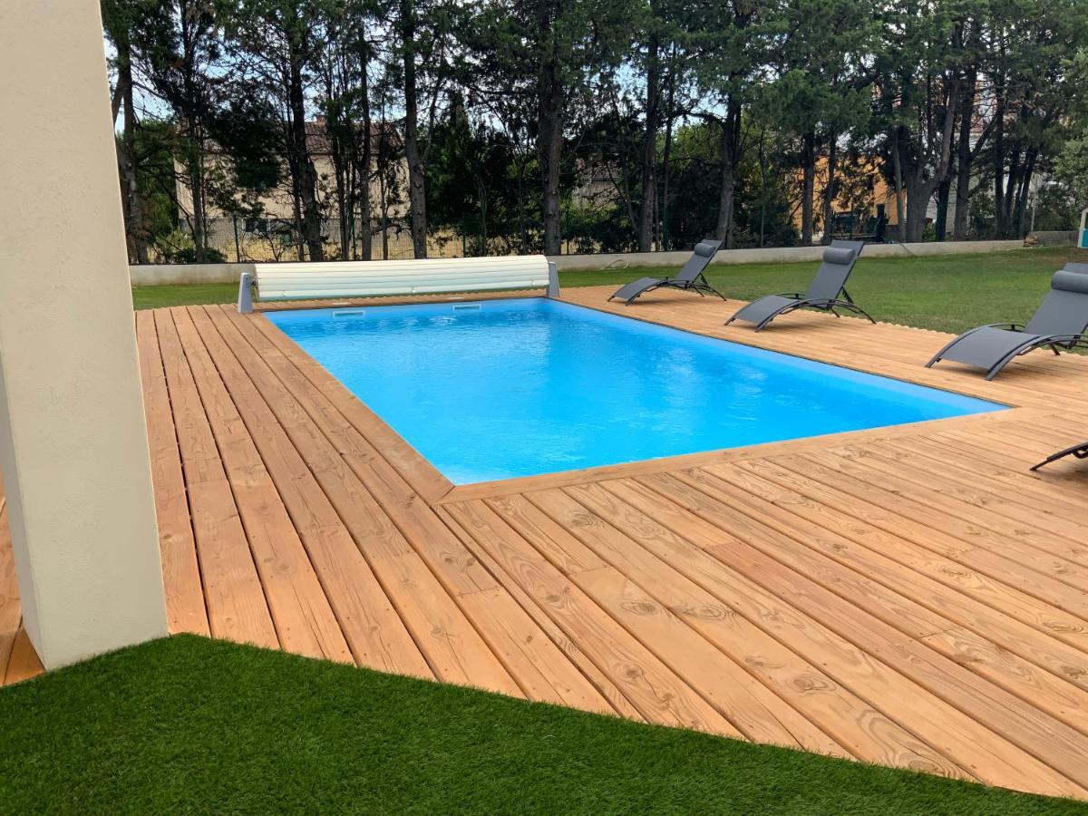 Gite Les Oliviers 10 Pers Piscine Au Calme 4 Etoiles Saint-Laurent-la-Vernede ภายนอก รูปภาพ